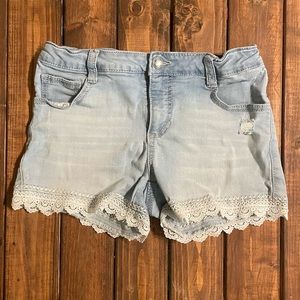 Girls First Light Wash Jean Shorts | Size 14/16 |